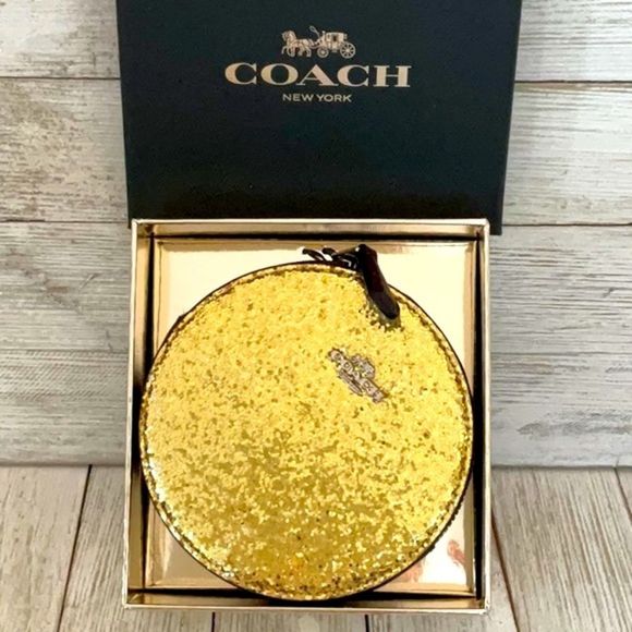 COACH NEW IN BOX WIZARD OF OZ GOLD GLITTER SPARKLE COIN MONEY CASE PURSE - Picture 3 of 7